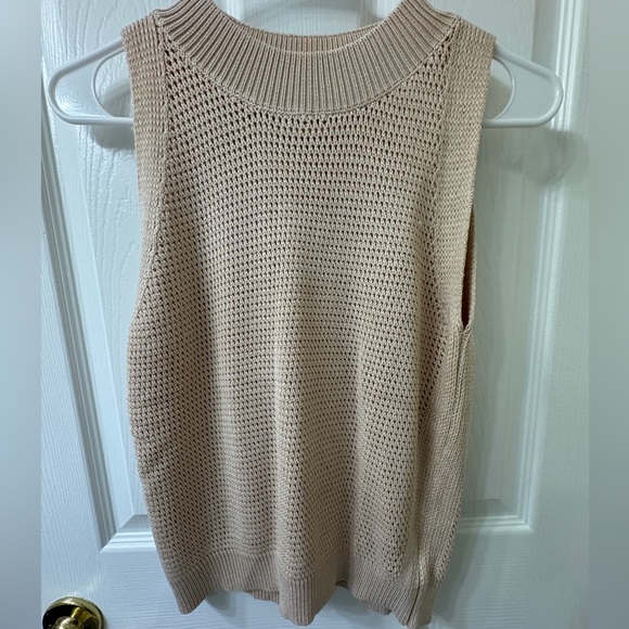 Commense Knit Hollow Solid Vest XS New - Picture 6 of 7